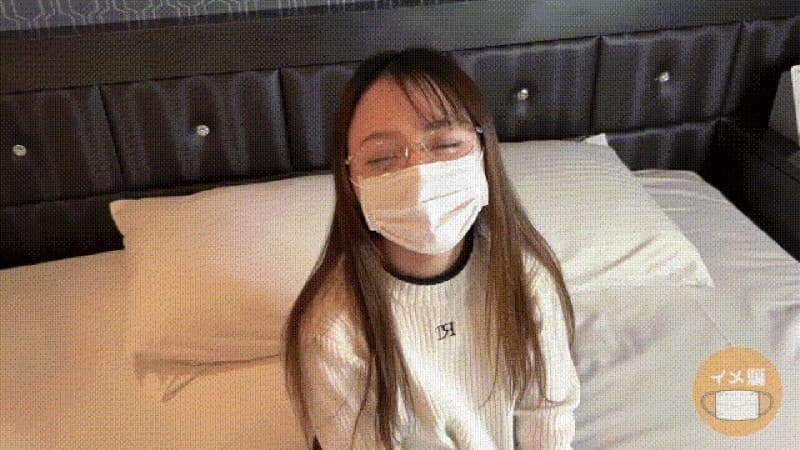 FC2-PPV-4802871 [Limited Time & Quantity: 2000pt ⇒ 300pt] I Filmed My Client's New Graduate Employee Having Sex and Creampie Sex [Super Value Pack]