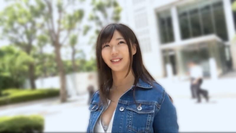 FC2-PPV-4810633 [Bonus included] *Only 750 points now! A slender, busty beauty goes crazy with massive squirting in a never-before-seen spread-legged pose