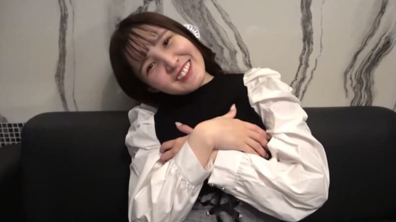 FC2-PPV-4817955: Innocent Young Lady’s Erotic Amateur Creampie Shoot